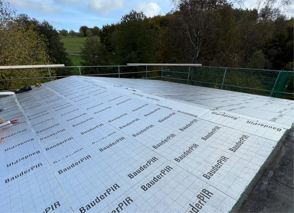 2flachdach-hesterberg-kaesper_dach-wand-breckerfeld_3